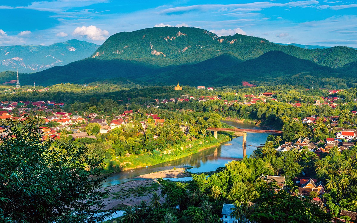 Indochina Tour - 14 days in through Asia top highlight destinations 