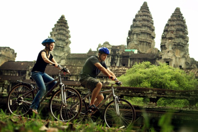 Vibrant Cambodia – Vietnam 10 Days 9 Nights