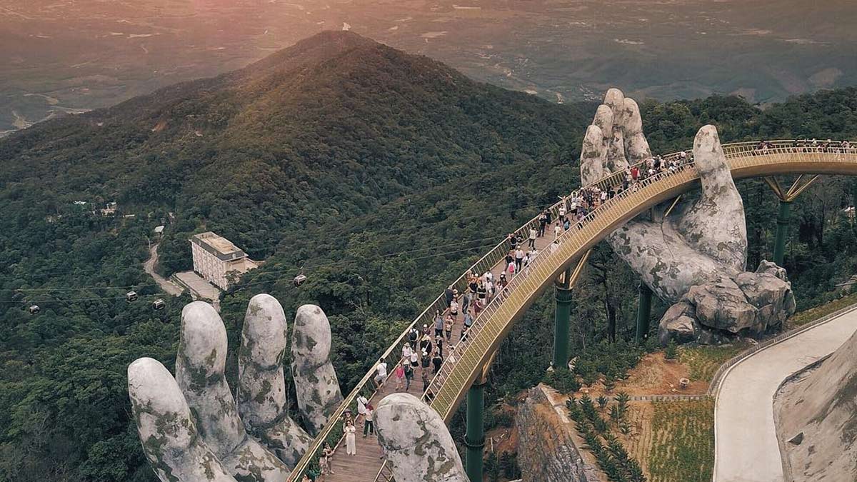 BA NA HILL – GOLDEN HAND BRIDGE FULL DAY TOUR  3