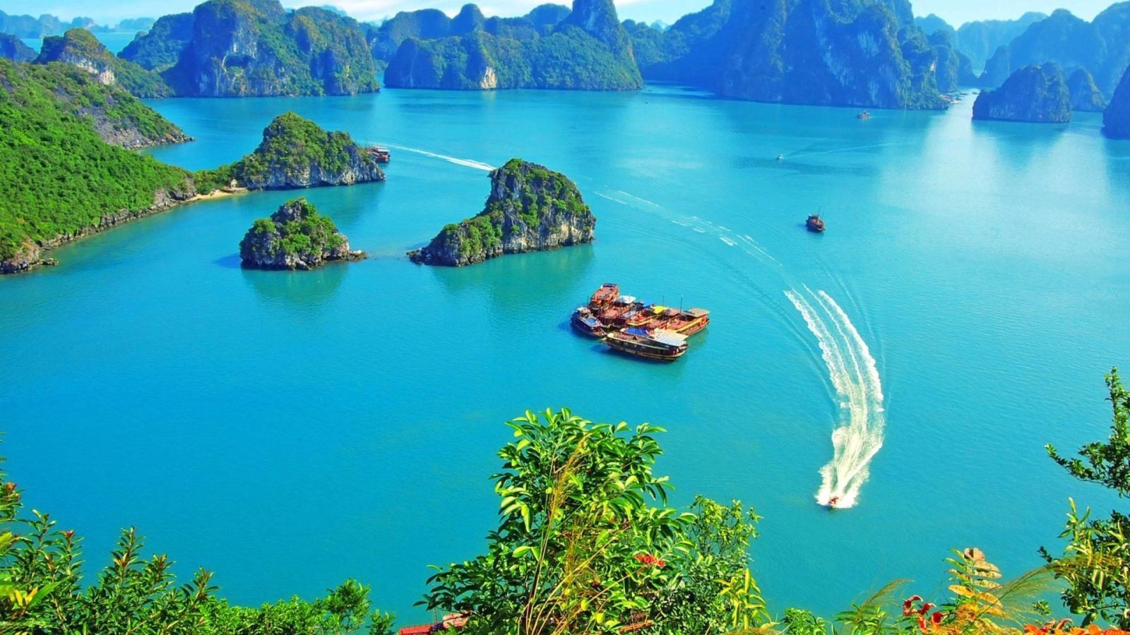 Ha Long Bay View