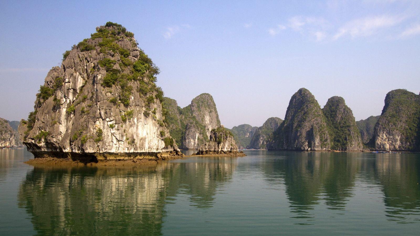 Halong Bay tour