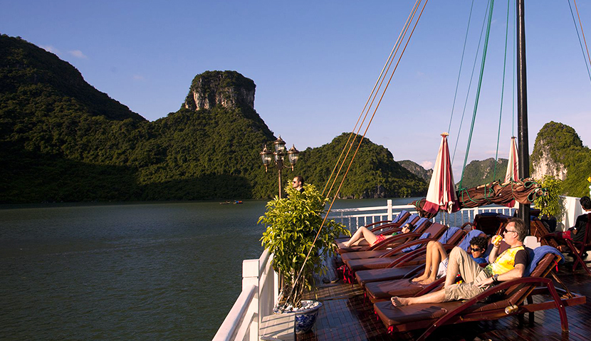 10 Days Vietnam Highlights Tour package 