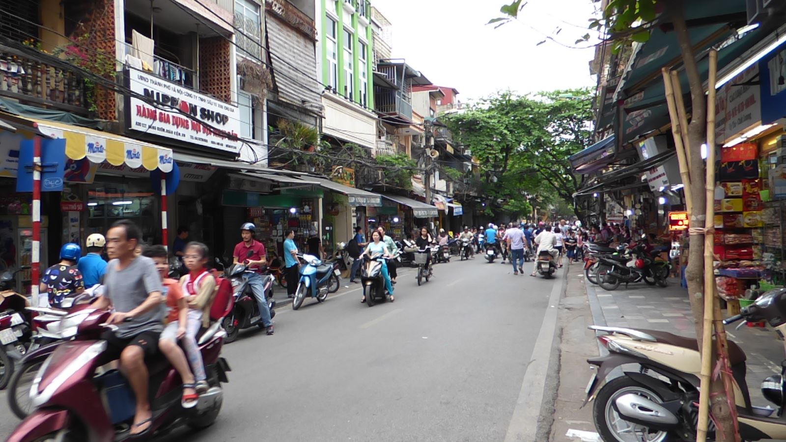 Hanoi at a glance