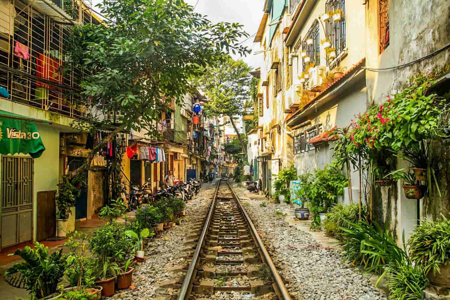 train street cafe in Hanoi