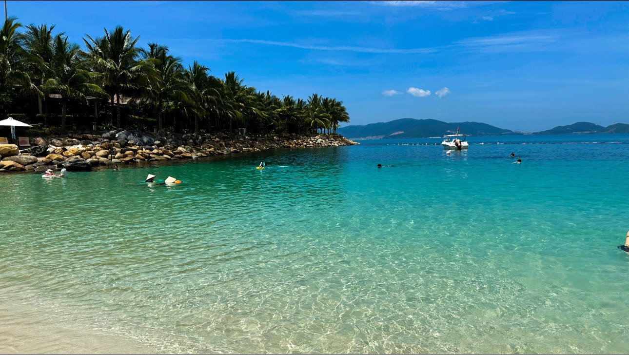 Vietnam Highlights and Phu Quoc Island 