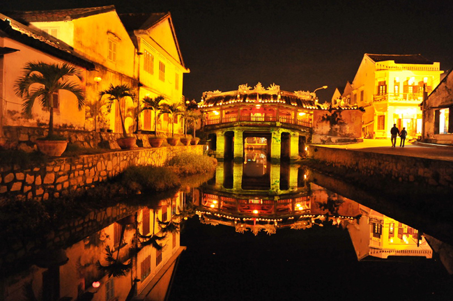 Travel from Hoi An to Hue 4 days 3 nights