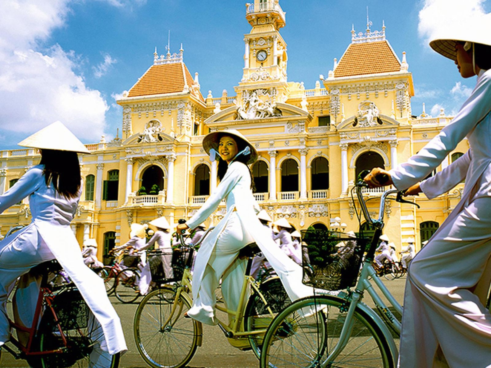 Half Day Ho Chi Minh City Tour